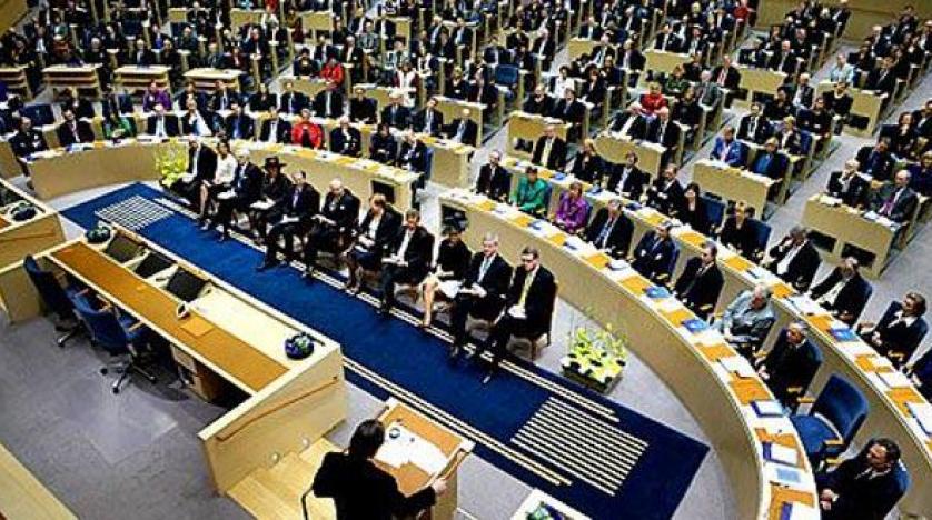 استخدام العملة النقدية قانون جديد