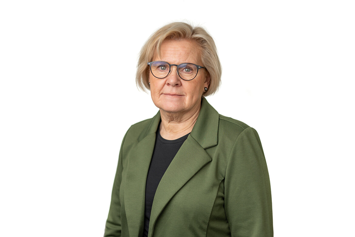 ستة وخمسين منطقة ضعيفة بينها تسعة عشر منطقة شديدة الضعف. 