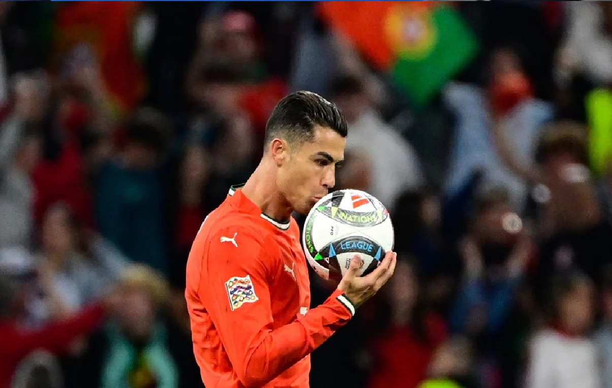 رونالدو يرفض الاعتزال قبل الوصول لهدفه التاريخي المتمثل في تسجيل الف هدف