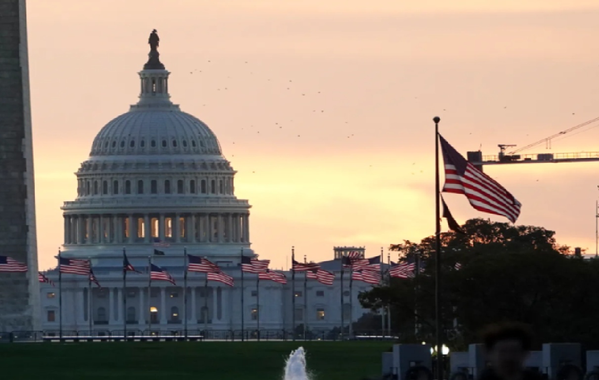 رغم التوصل لاتفاق تمويل الحكومة الأمريكية تدخل ثاني إغلاق