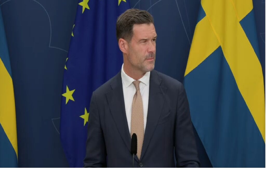 قوانين جديدة