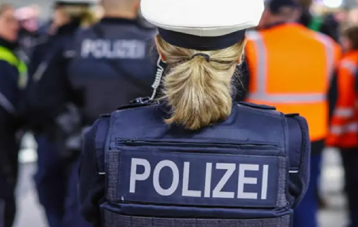 إعتقال شخصاً يُشتبه بانتمائه لحماس والتخطيط لهجوم في ألمانيا