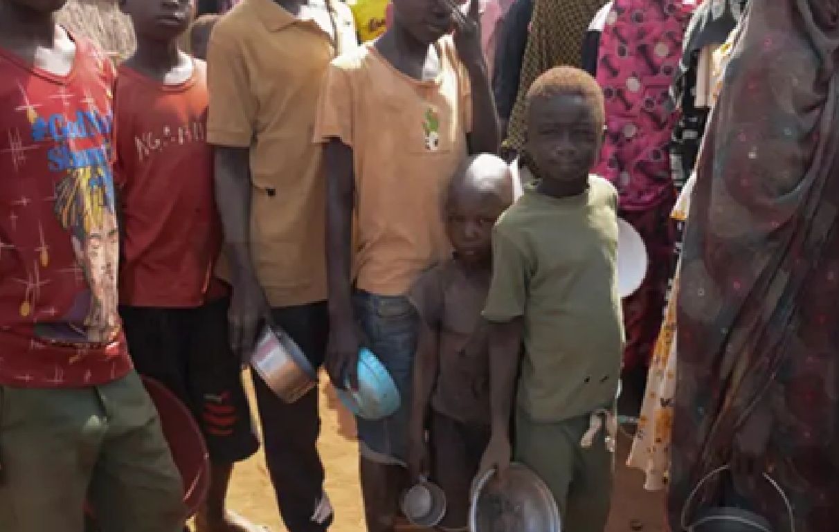 خطر المجاعة في شمال دارفور مع تصاعد النزوح والمعارك