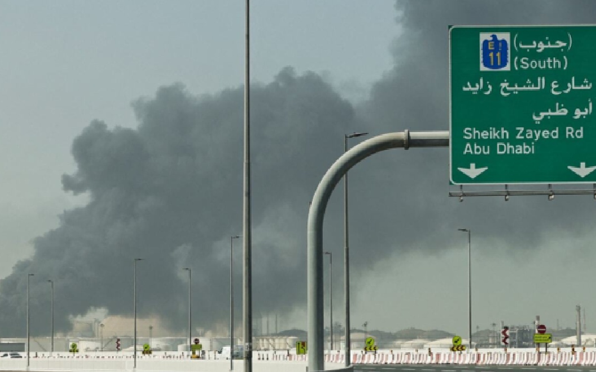 رويترز: إصابات في هجمات إيرانية استهدفت مناطق خليفة الاقتصادية