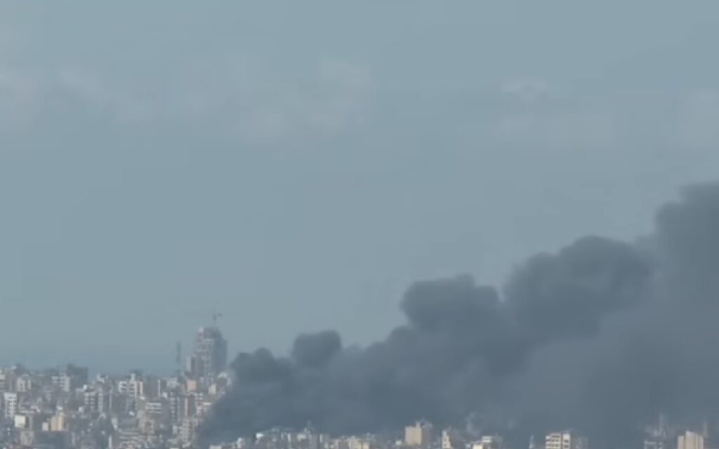 غارات إسرائيلية تطال معالم تاريخية