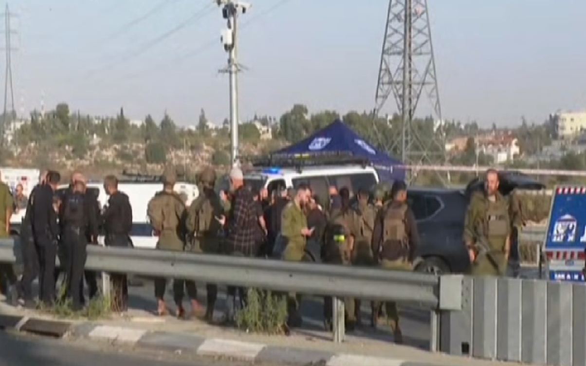 إصابة عدد من الأشخاص في حادث دهس مشتبه به في الضفة الغربية