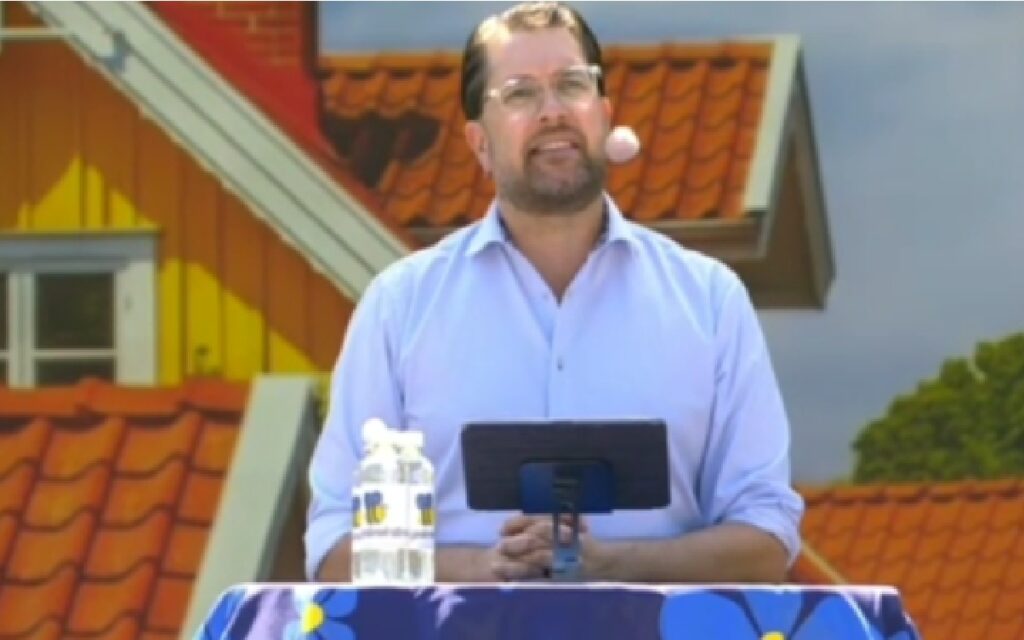 جيمي أكيسون
